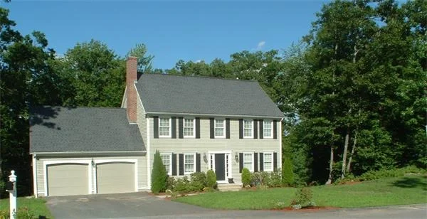 Unit for sale at 139 Morgan Rd, Northbridge, MA 01588