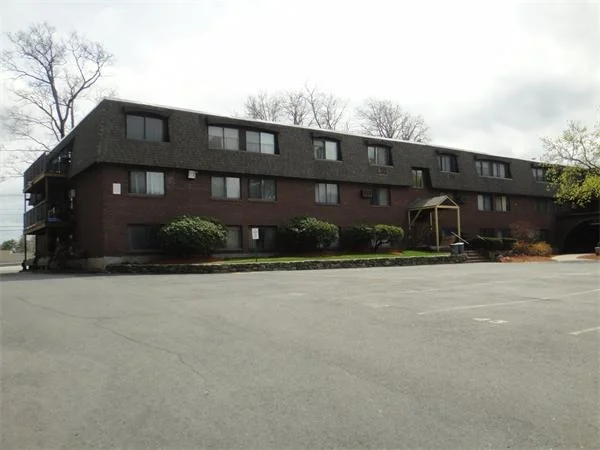 Unit for sale at 688 Boston Post Rd E, Marlborough, MA 01752