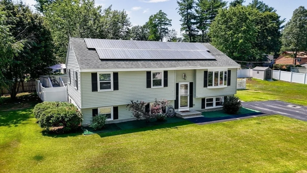 Unit for sale at 6 Magnolia Ave, Billerica, MA 01821