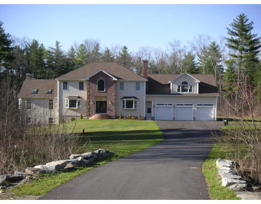 Unit for sale at 144 Sutton Ave, Oxford, MA 01540