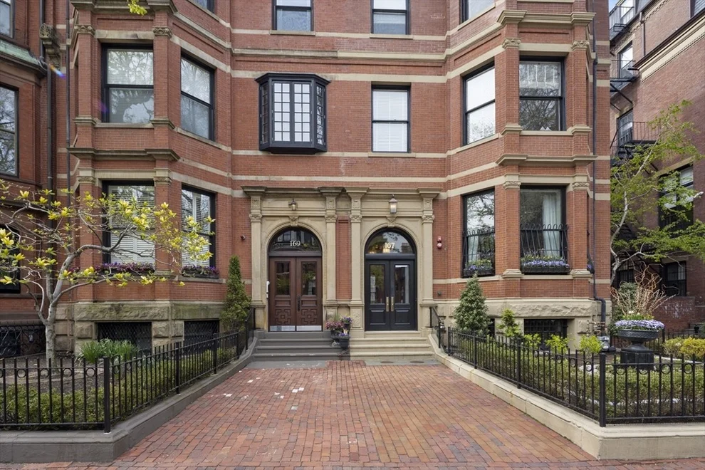 Unit for sale at 167 Marlborough, Boston, MA 02115