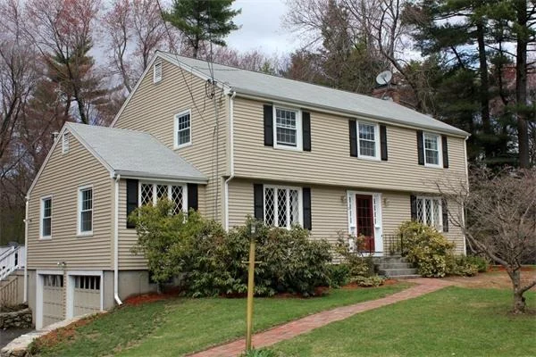 Unit for sale at 10 Phalen St, Acton, MA 01720