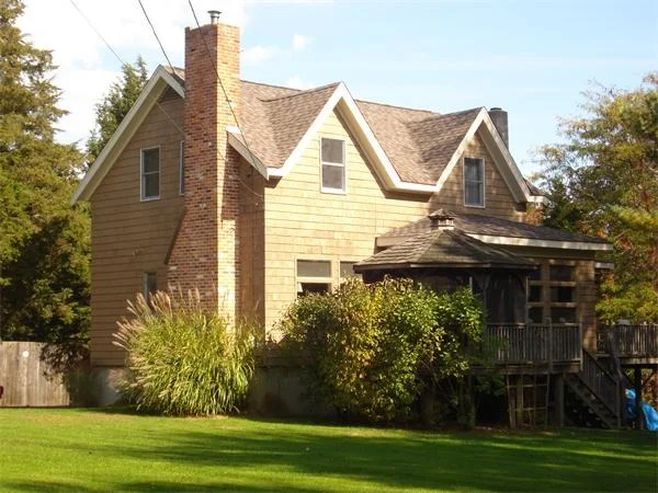 Unit for sale at 291 Dillon Lane, Swansea, MA 02777