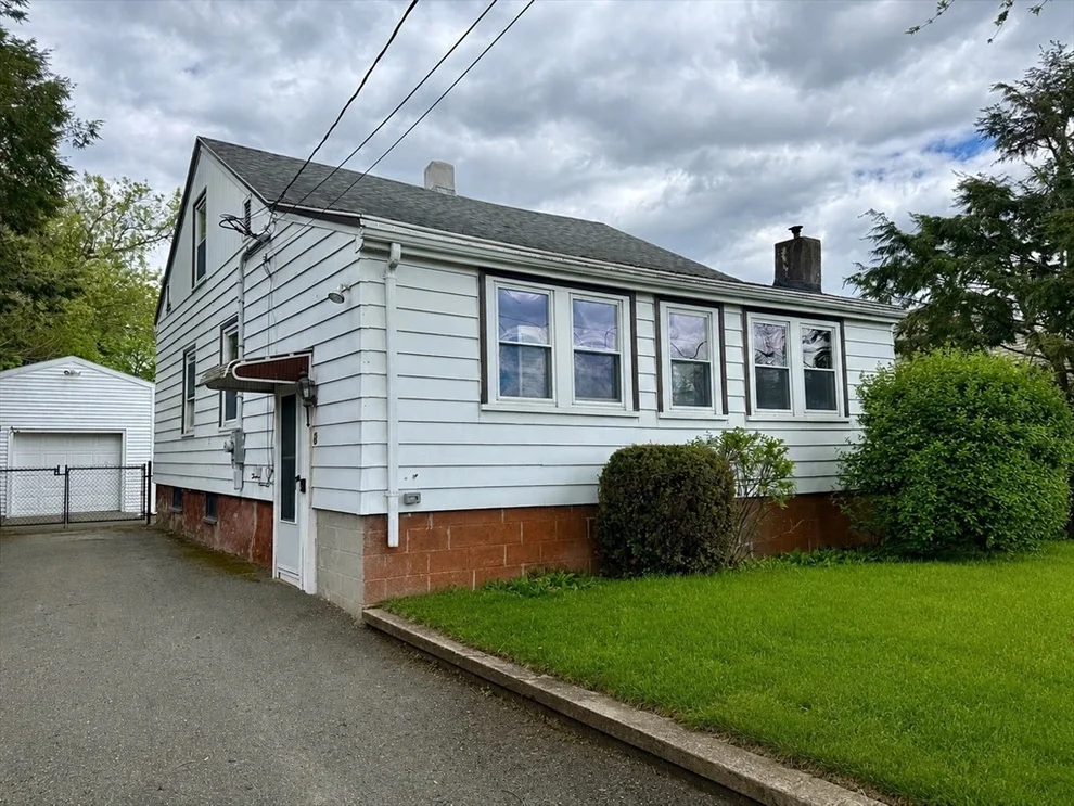 Unit for sale at 6 Jersey Lane, Danvers, MA 01923
