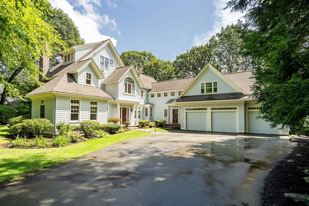 Unit for sale at 3A Nowers Road, Lexington, MA 02420