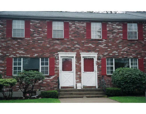 Unit for sale at 5 Christopher Drive, Easton, MA 02356