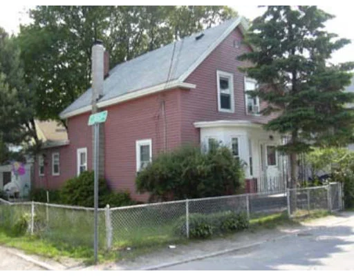 Unit for sale at 5 W. 10th Street, Lowell, MA 01850
