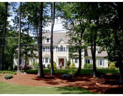 Unit for sale at 109 Mill St., Middleton, MA 01949