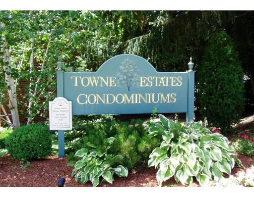 Unit for sale at 104 Lake Shore Rd, Boston, MA 02135