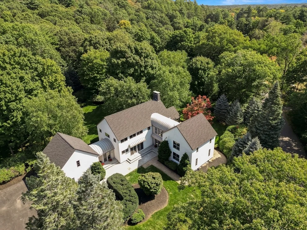 Unit for sale at 130 Meyer Rd, Hamilton, MA 01982