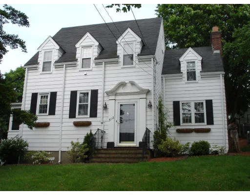Unit for sale at 312 Western Avenue, Lynn, MA 01902
