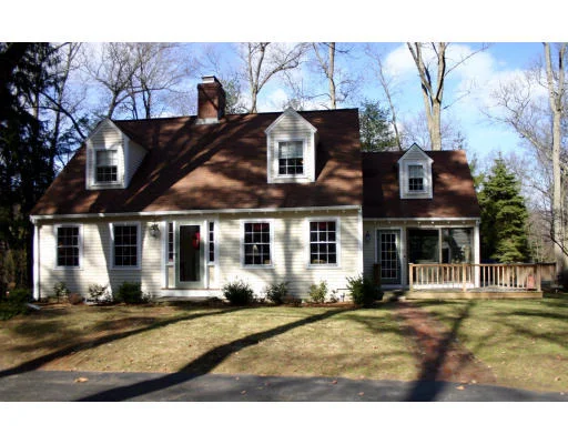 Unit for sale at 11 White Road, Wayland, MA 01778