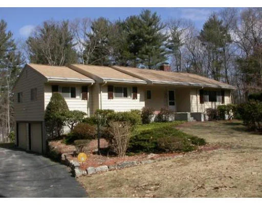 Unit for sale at 31 Holly Circle, Weston, MA 02193