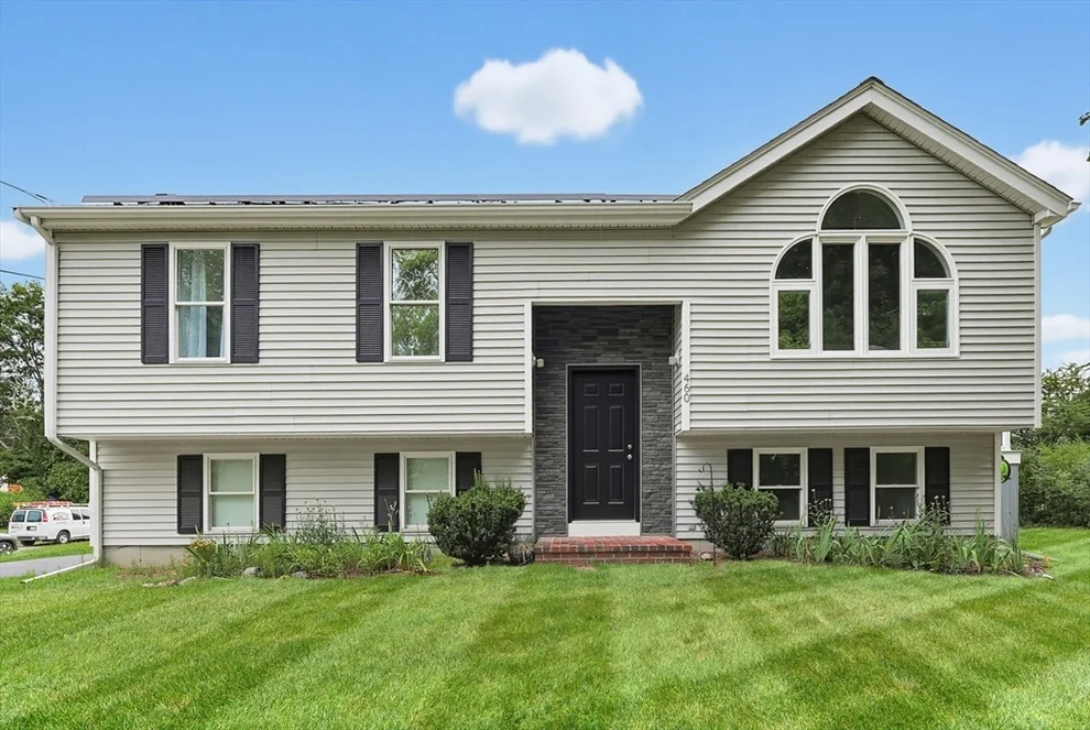 Unit for sale at 460 Richardson Ave, Attleboro, MA 02703