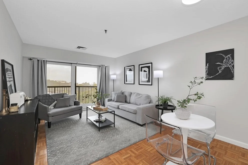 Unit for sale at 133 Commander Shea Blvd, Quincy, MA 02171