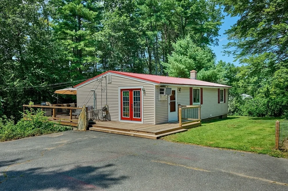 Unit for sale at 936 S Deerfield Rd, Conway, MA 01341