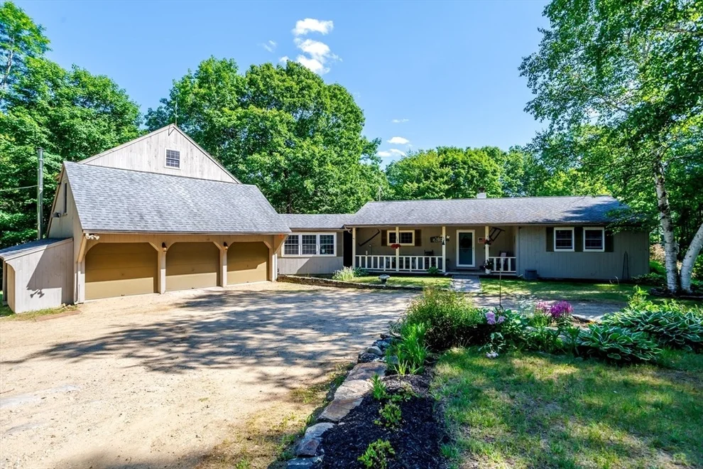 Unit for sale at 17 Mayo Rd, Hubbardston, MA 01452