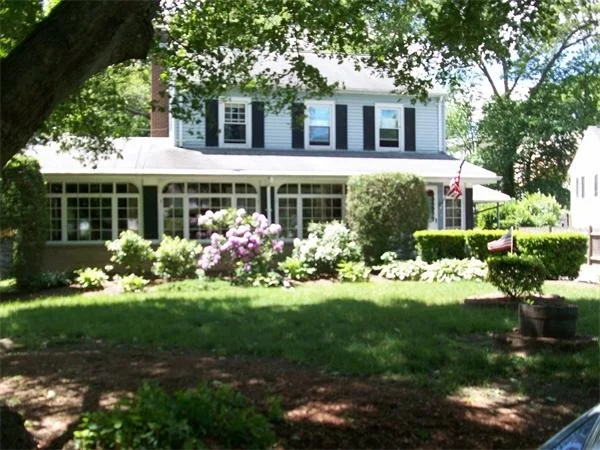 Unit for sale at 22 Moulton Park Rd, Framingham, MA 01702