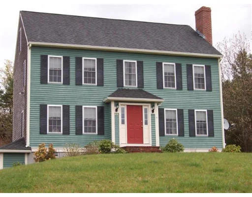 Unit for sale at 20 Sweet Amandas Way, Plymouth, MA 02360