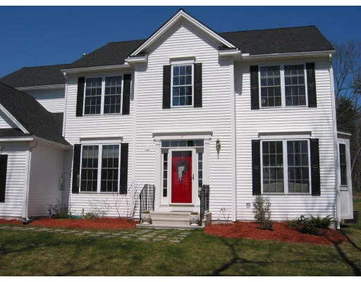 Unit for sale at 6 Pratt Street, Grafton, MA 01560