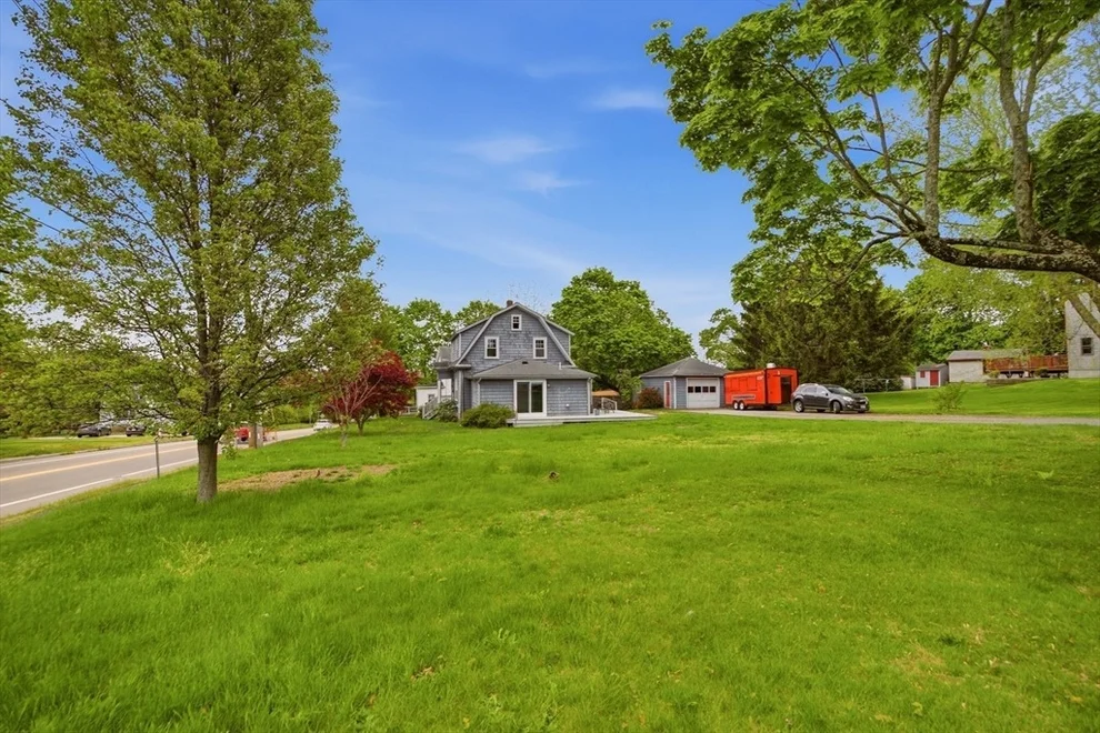 Unit for sale at 118 Wilbur Avenue, Swansea, MA 02777
