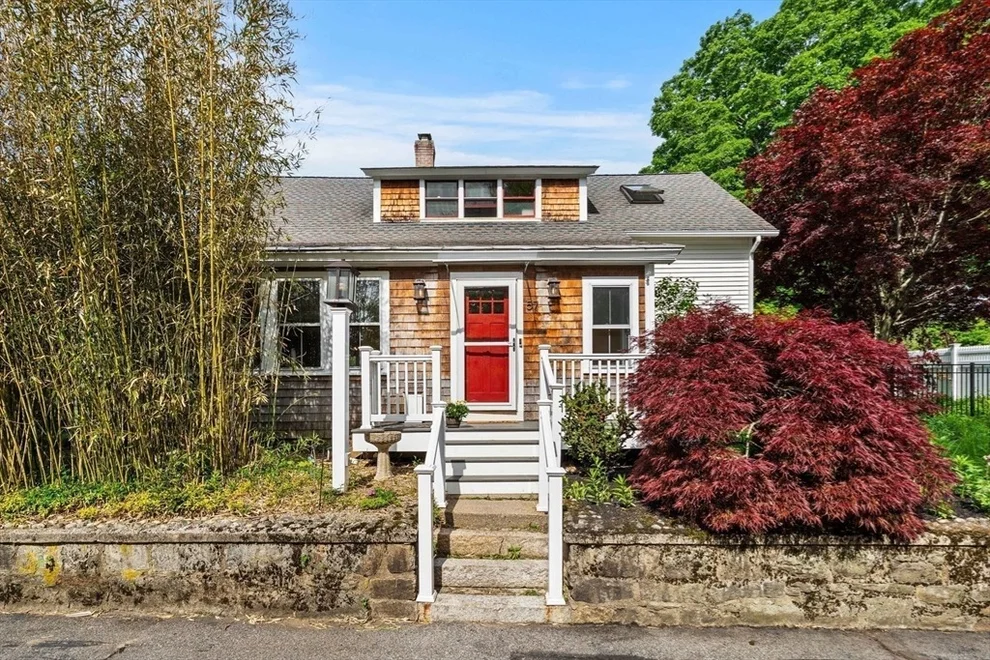 Unit for sale at 57 Depot St, Grafton, MA 01560