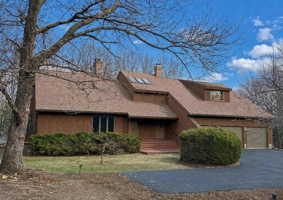 Unit for sale at 580 Mountain St., Sharon, MA 02067