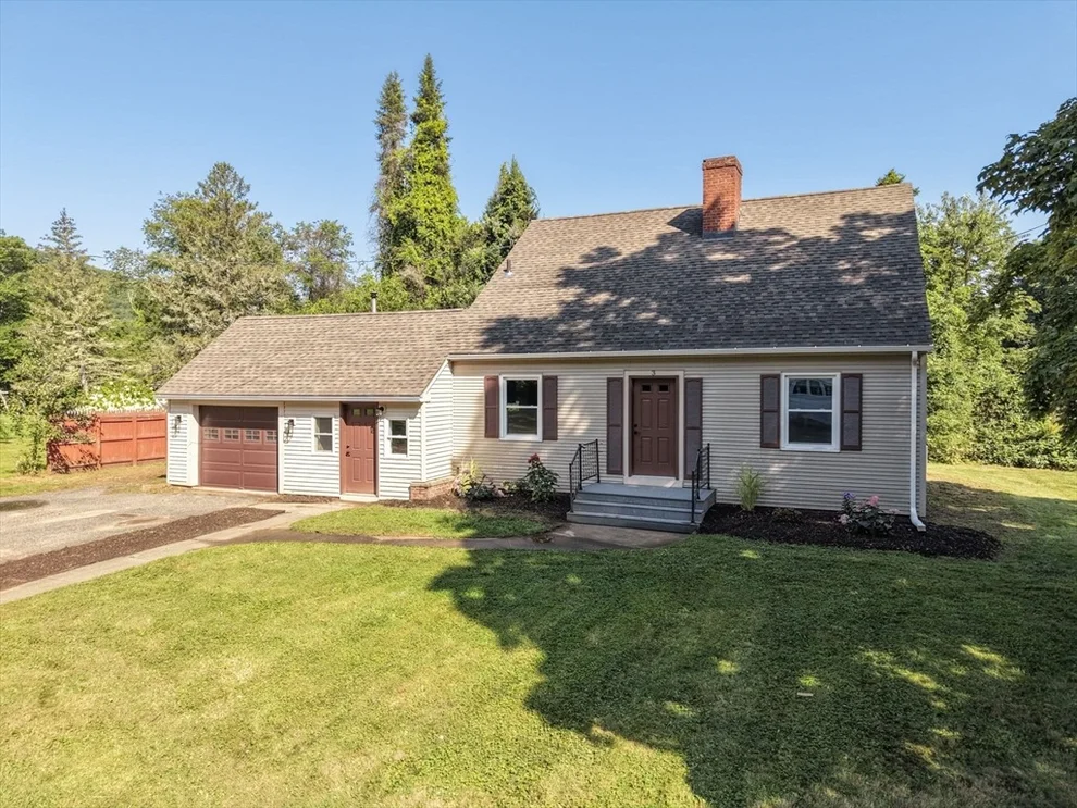 Unit for sale at 3 Maplelawn Dr, Monson, MA 01057