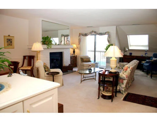 Unit for sale at 666 Main Street, Winchester, MA 01890