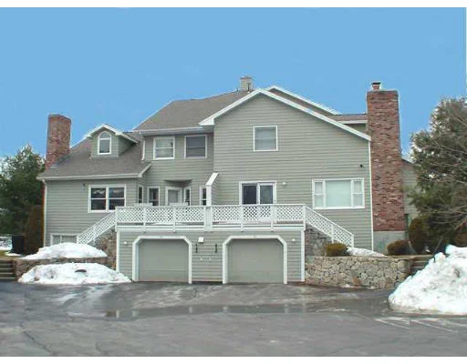 Unit for sale at 9C Carnation Circle, Reading, MA 01867