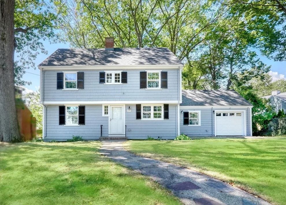 Unit for sale at 26 Magnolia Rd, Melrose, MA 02176