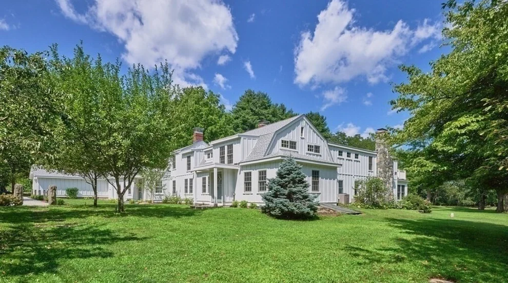 Unit for sale at 6 Curve Street, Sherborn, MA 01770