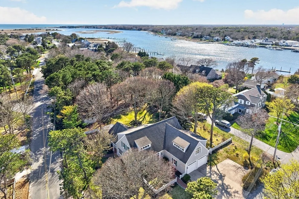 Unit for sale at 127 Uncle Barneys Rd, Dennis, MA 02670