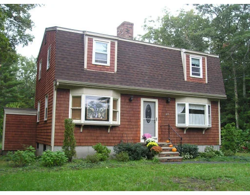 Unit for sale at 69 Freetown St, Lakeville, MA 02347