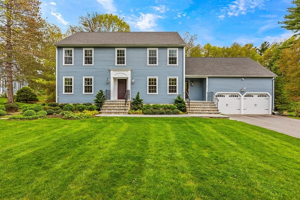 Unit for sale at 24 Belknap Dr, Andover, MA 01810