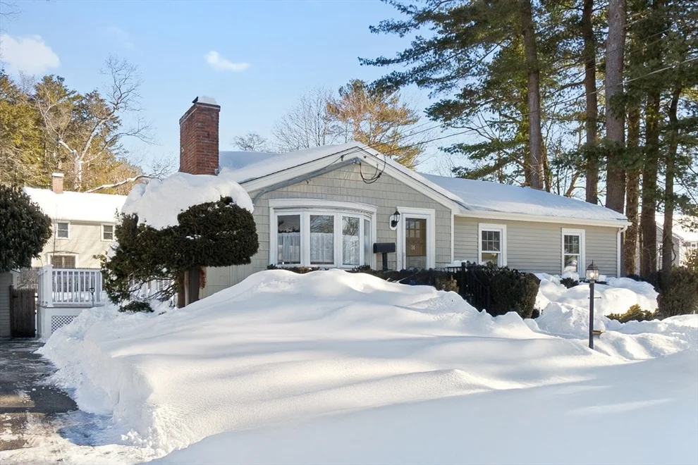Unit for sale at 34 Foster Dr, Beverly, MA 01915