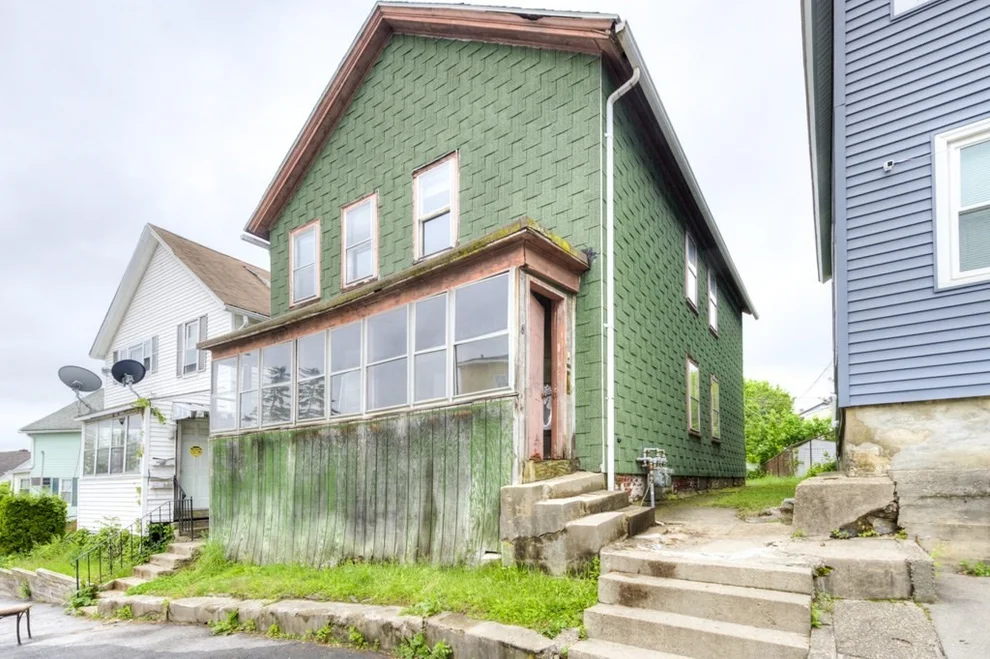 Unit for sale at 48 Esther St, Worcester, MA 01607