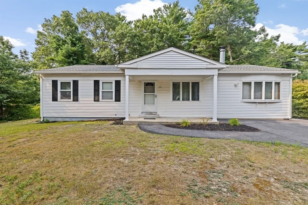 Unit for sale at 244 Flaggler Dr, Marshfield, MA 02050