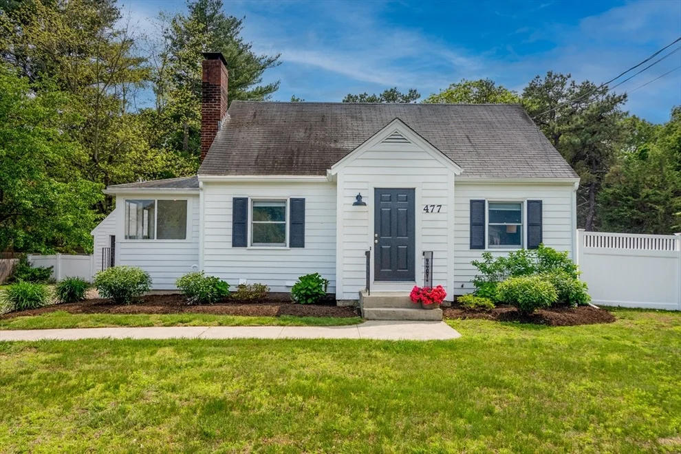 Unit for sale at 477 Laws Brook Rd, Concord, MA 01742