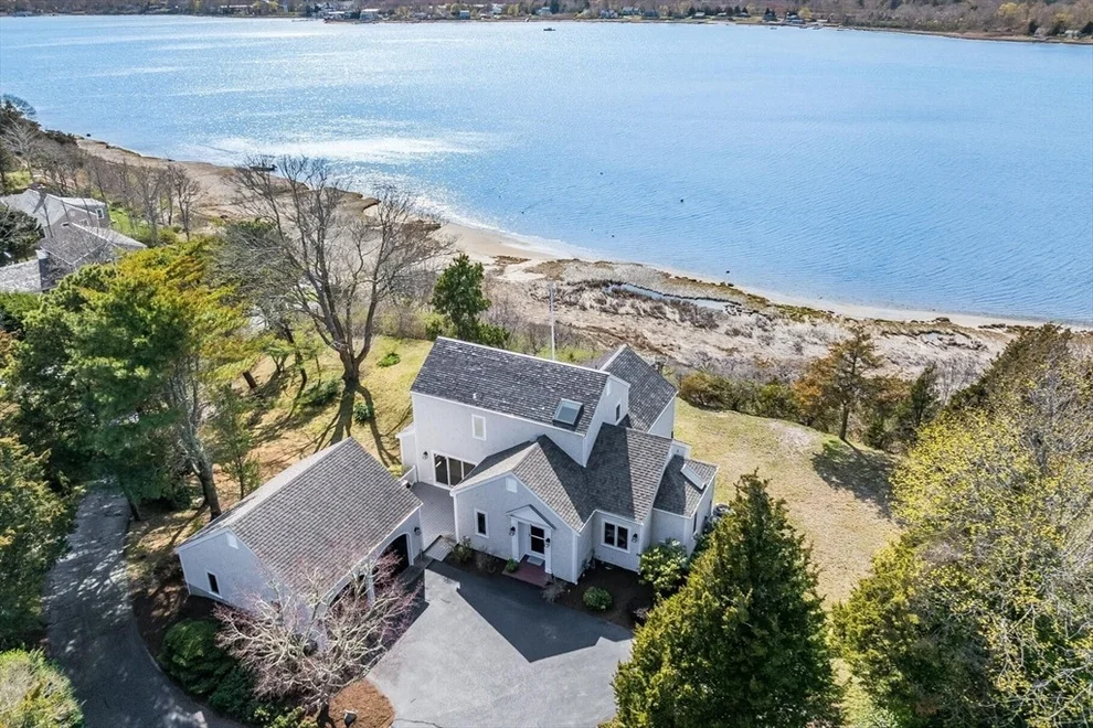 Unit for sale at 4 Asas Landing, Orleans, MA 02653