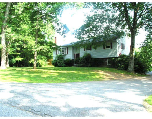 Unit for sale at 52 East Hill Rd, Brimfield, MA 01010