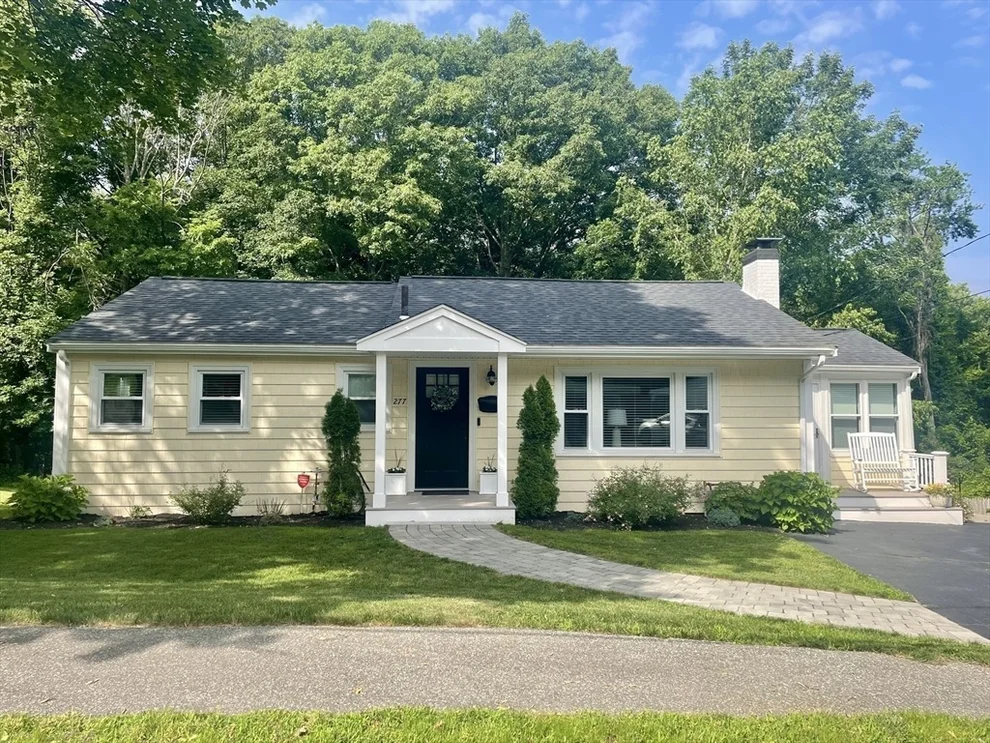 Unit for sale at 277 Ridgewood Drive, Norwood, MA 02062