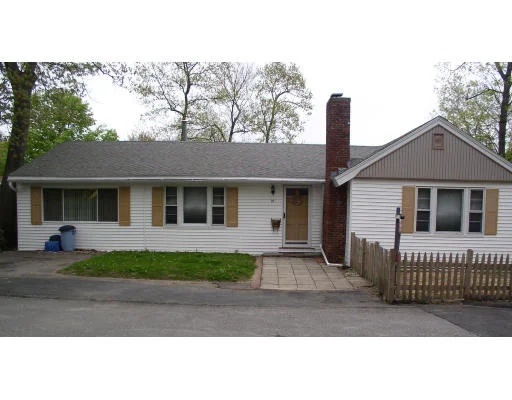 Unit for sale at 18 Harriette St. South, Randolph, MA 02368