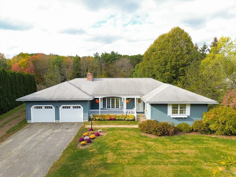Unit for sale at 621 Woods Road, Barre, MA 01005