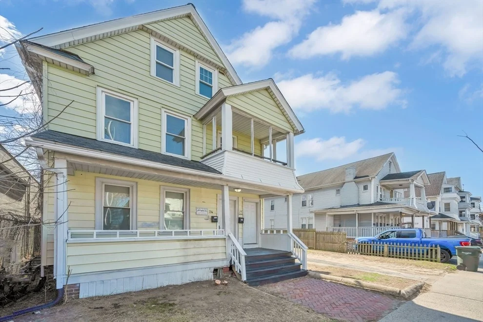 Unit for sale at 739-741 Carew St, Springfield, MA 01104