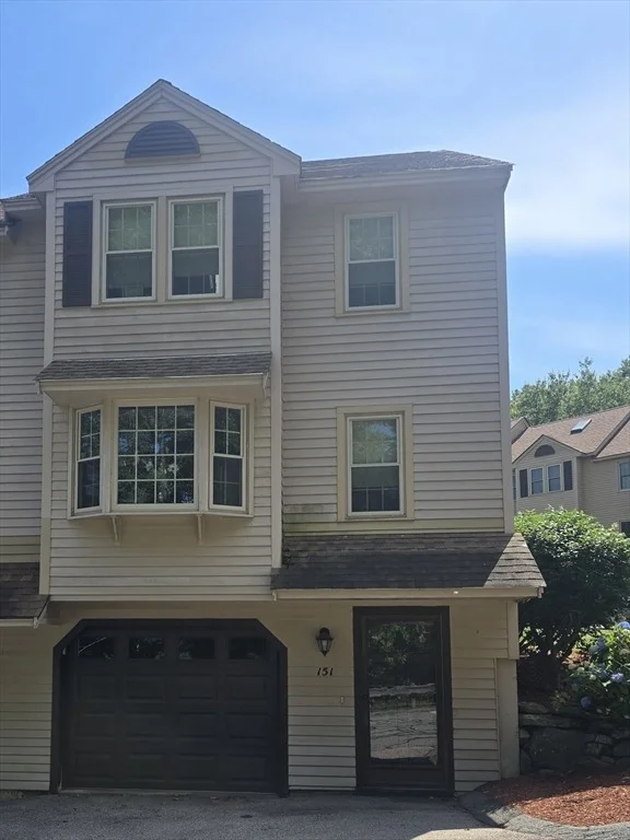 Unit for sale at 151 Mercury Ter, Haverhill, MA 01832