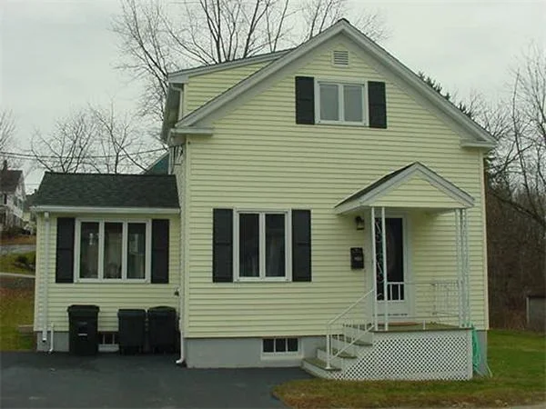 Unit for sale at 4 Larnard Court, Amesbury, MA 01913