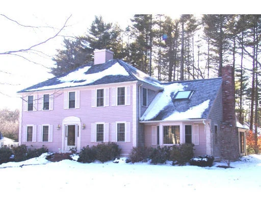 Unit for sale at 2 Perry Drive, Duxbury, MA 02332