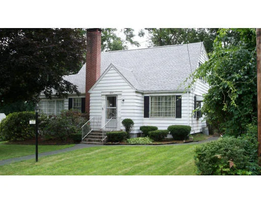 Unit for sale at 15 Parkton Avenue, Worcester, MA 01605