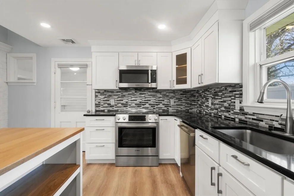 Unit for sale at 139 Madison Avenue, Watertown, MA 02472